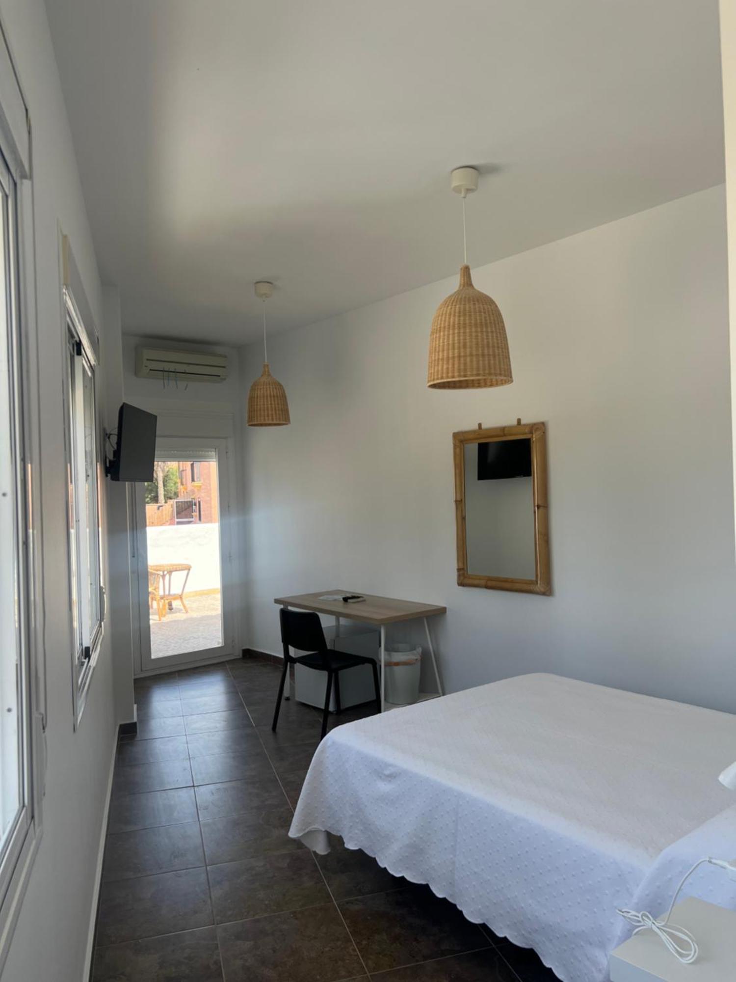 Hospederia Almundo By Alexandra Realty Hotel Tarifa Exterior photo